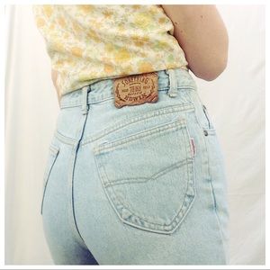 Vintage Light Washed High Waisted Something Jeans